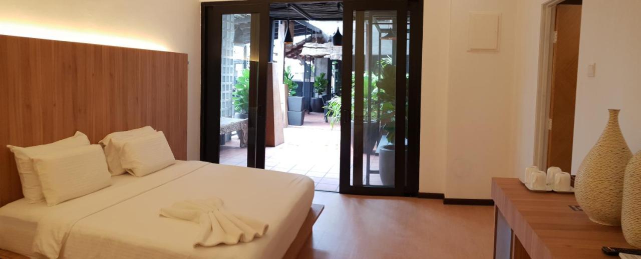 Lot 33 Boutique Hotel Pantai Cenang  Eksteriør billede